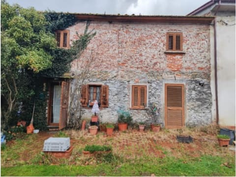 Photo: Immobile residenziale in Fucecchio (FI)
