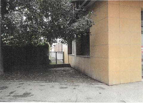 Photo: Immobile commerciale in Prato (PO)