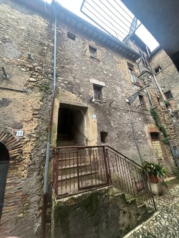 Photo: Immobile residenziale in Frasso Sabino (RI)