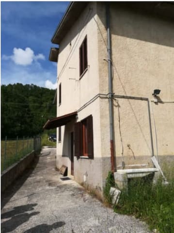 Photo: Immobile residenziale in Petrella Salto (RI)