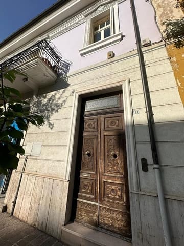 Photo: Immobile residenziale in Avezzano (AQ)