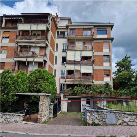 Photo: Immobile residenziale in Montecatini-Terme (PT)