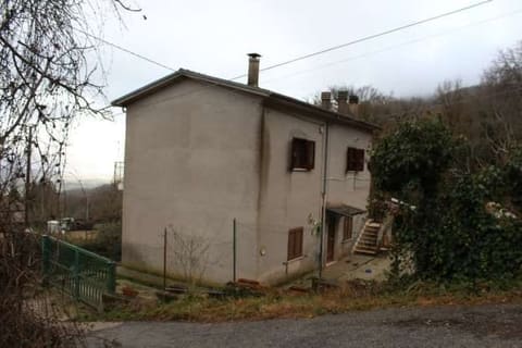 Photo: Immobile residenziale in Greccio (RI)