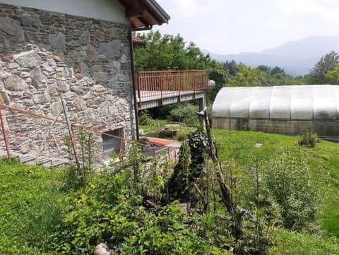 Photo: Immobile residenziale in Montegrino Valtravaglia (VA)