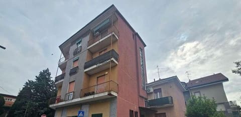 Photo: Immobile residenziale in Limbiate (MB)