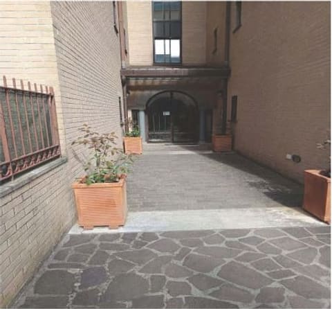 Photo: Immobile commerciale in Velletri (RM)