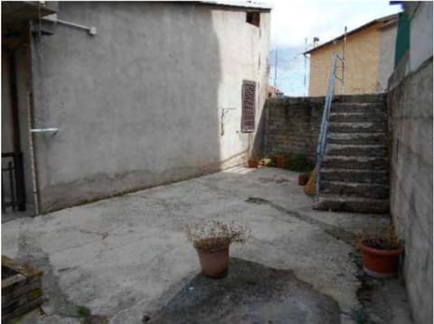 Photo: Immobile residenziale in Crognaleto (TE)