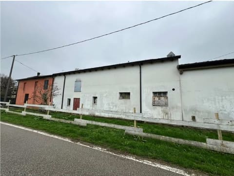 Photo: Immobile residenziale in Concordia sulla Secchia (MO)