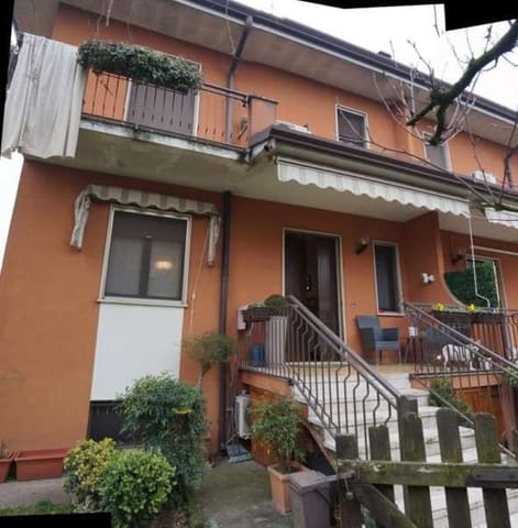 Photo: Immobile residenziale in Curtatone (MN)