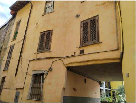 Photo: Immobile residenziale in Malnate (VA)