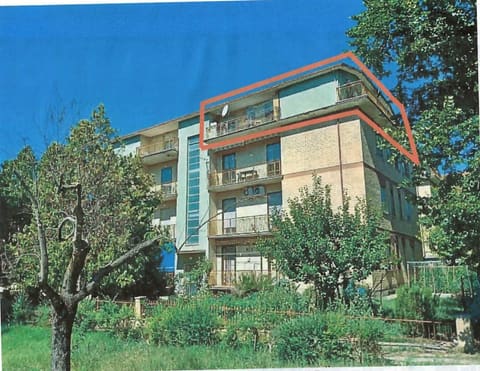 Photo: Immobile residenziale in Castelraimondo (MC)