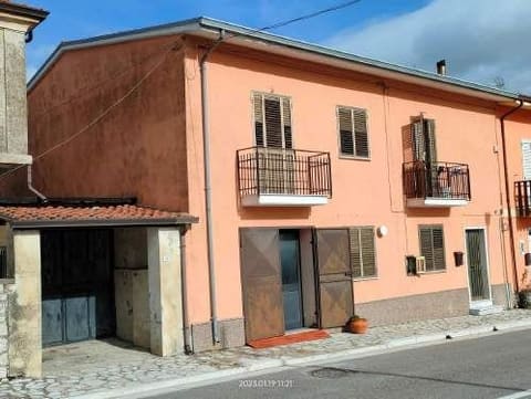 Foto: Immobile residenziale a Guardia Lombardi (AV)
