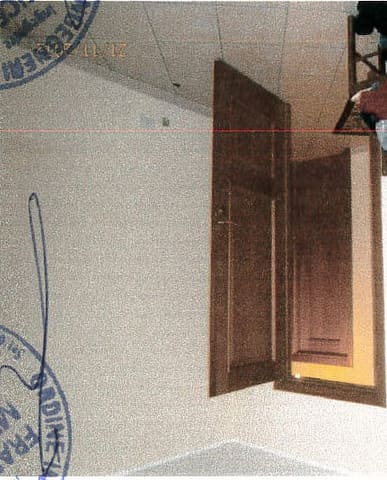 Photo of the lot 8