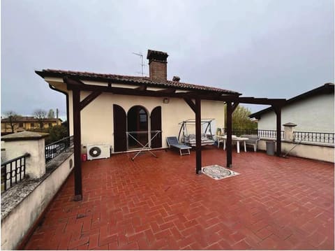 Foto: Immobile residenziale a Granarolo dell'Emilia (BO)