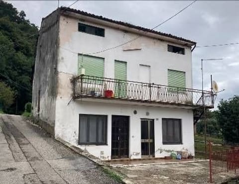 Foto: Immobile residenziale a Brogliano (VI)