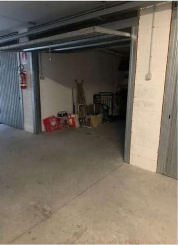 Photo of the lot 8