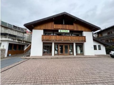Photo: Immobile commerciale in Pieve di Cadore (BL)