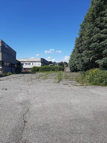Photo: Immobile commerciale in Villa Guardia (CO)