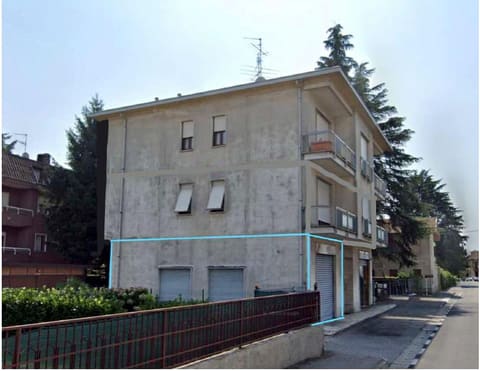 Photo: Immobile commerciale in Lonate Pozzolo (VA)