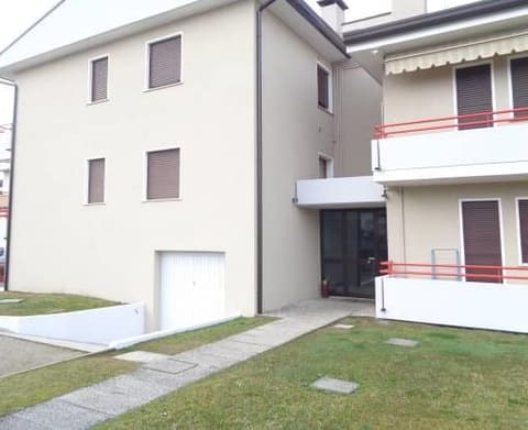 Photo of the lot 2
