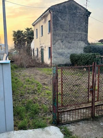 Foto: Immobile residenziale a Rovigo (RO)
