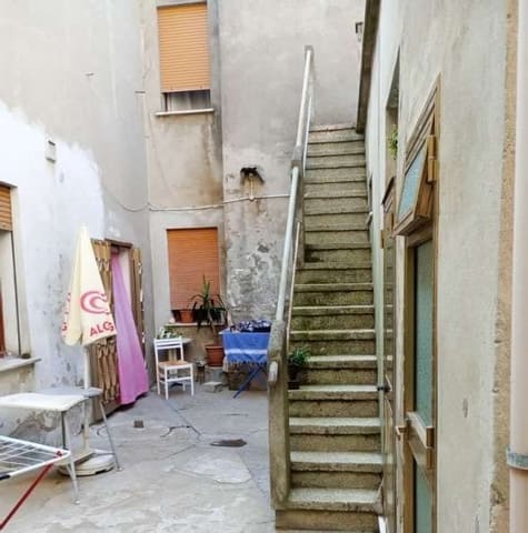 Foto: Immobile residenziale a Adria (RO)