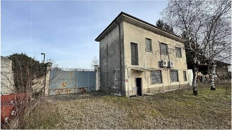 Photo: Immobile residenziale in Lonate Pozzolo (VA)