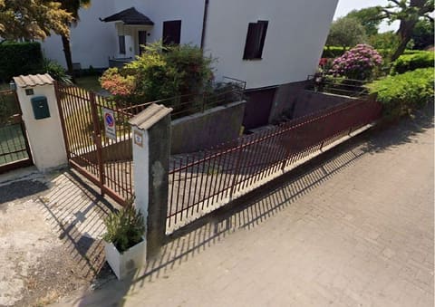 Photo of the lot 2