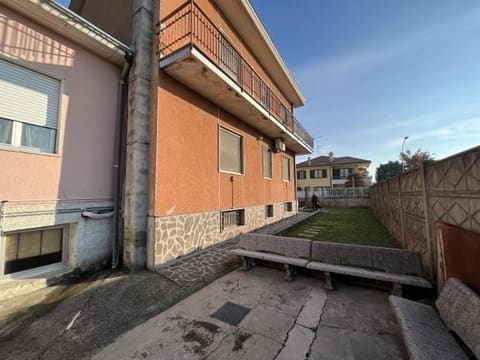 Photo of the lot 2