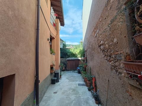 Photo: Immobile residenziale in Valbrona (CO)