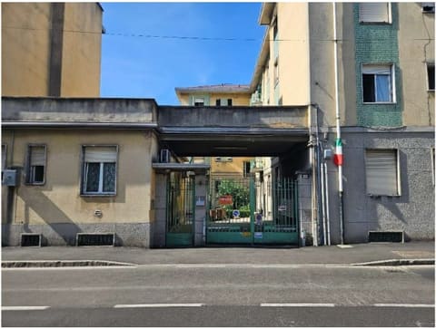 Photo: Immobile residenziale in Limbiate (MB)