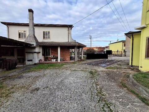 Photo: Immobile industriale in Casale di Scodosia (PD)