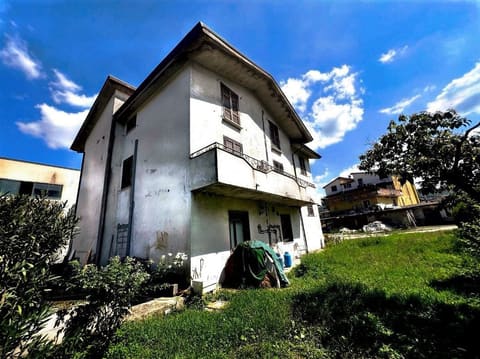 Foto: Immobile residenziale a Roccabascerana (AV)