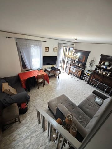 Photo of the lot 8