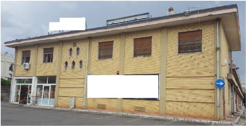 Photo: Immobile industriale in Bovalino (RC)