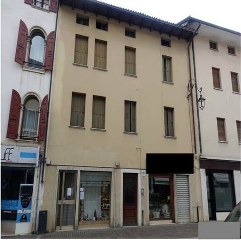 Photo of the lot 2