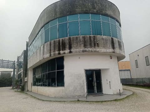 Photo: Immobile industriale in Monastier di Treviso (TV)