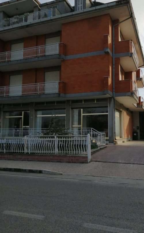 Foto del lotto: Immobile commerciale a Montefiore dell'Aso