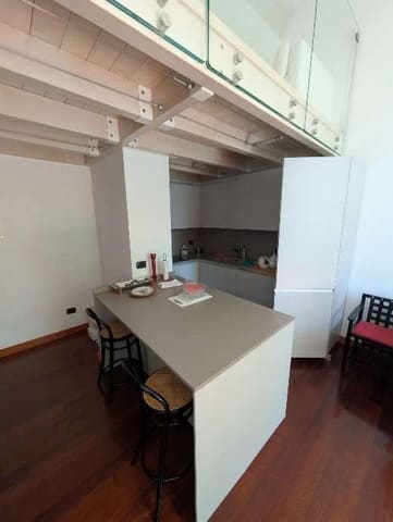 Photo of the lot 8