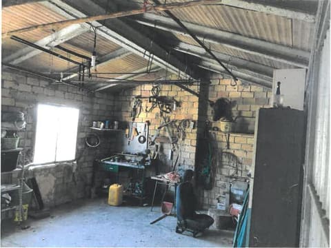 Photo of the lot 8
