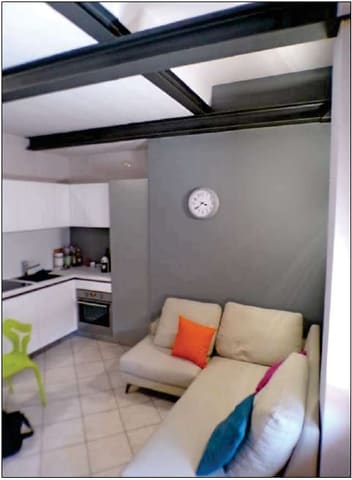 Photo of the lot 8