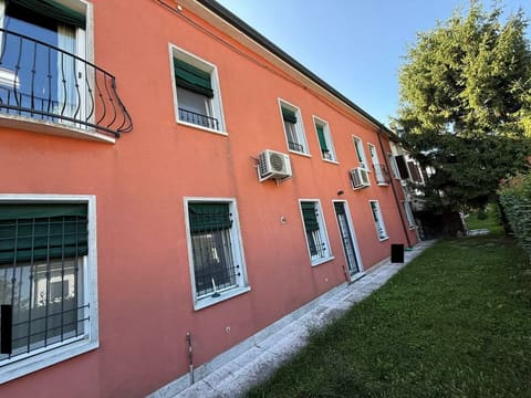 Photo of the lot 3