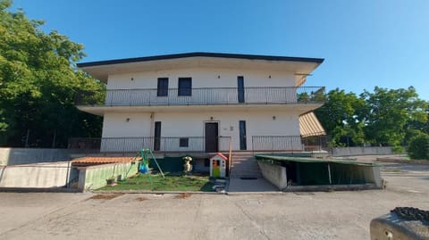 Photo of the lot 2