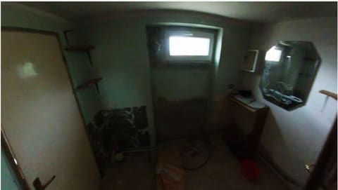 Photo of the lot 8