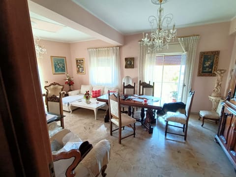 Photo of the lot 2