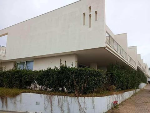 Photo of the lot 8