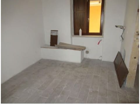 Photo of the lot 8