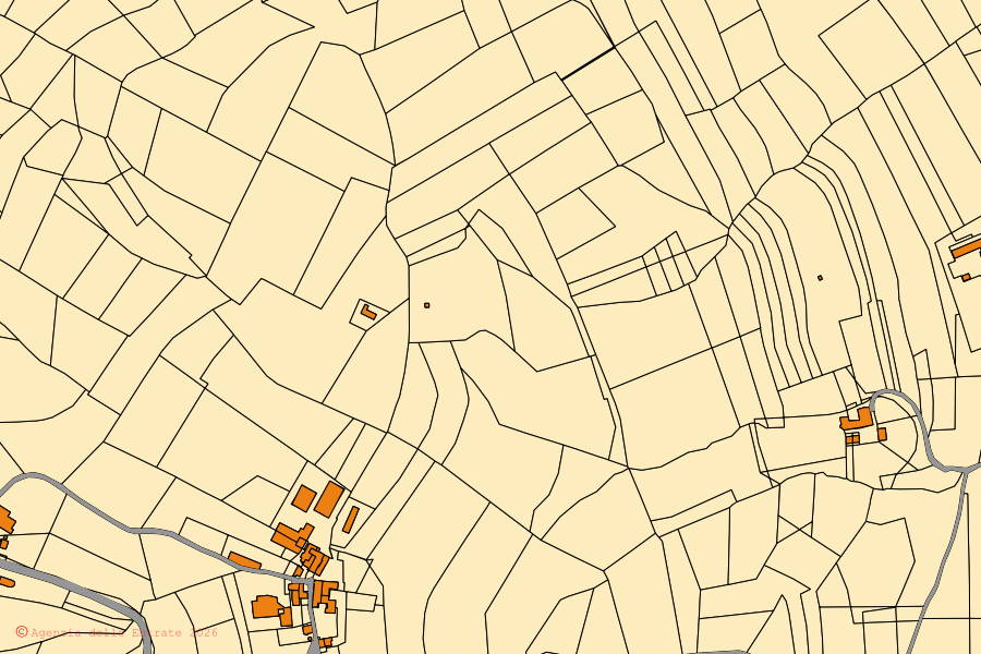Plan cadastral du centre de Serralunga d'Alba : parcelles et bâtiments, cartographie de l'Agenzia delle Entrate