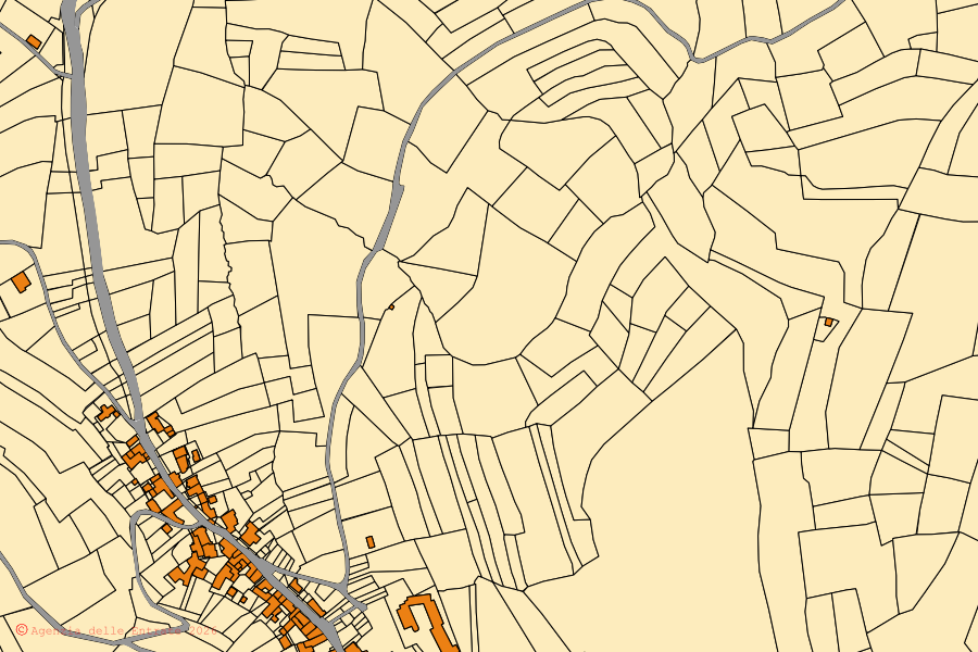 Mapa cadastral do centro de Montezemolo: parcelas e edifícios, cartografia da Agenzia delle Entrate